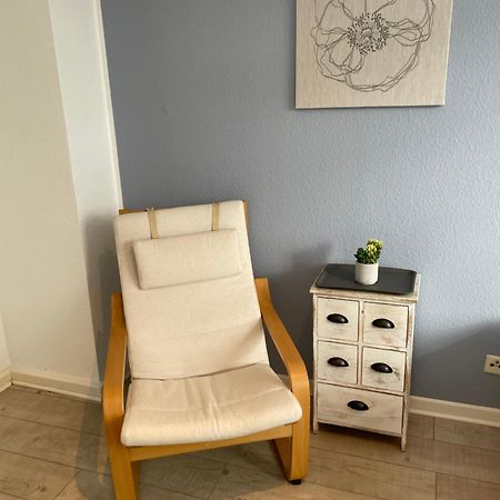 Ferien- Und Messewohnung In Meerbusch Luaran gambar