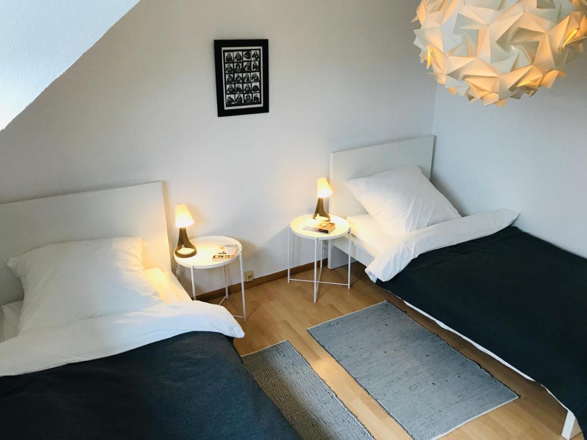 Ferien- Und Messewohnung In Meerbusch Luaran gambar